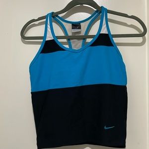 NIKE DRI-FIT Size SMALL (4-6)